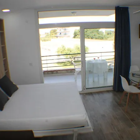 Appartement Agi Rescator *