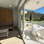 Agi Rescator شقة