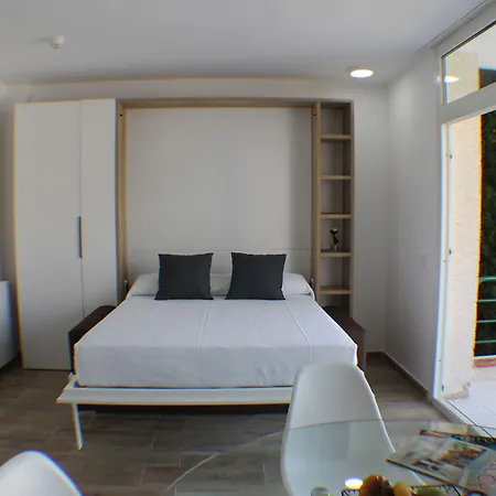 Apartament Agi Rescator Roses