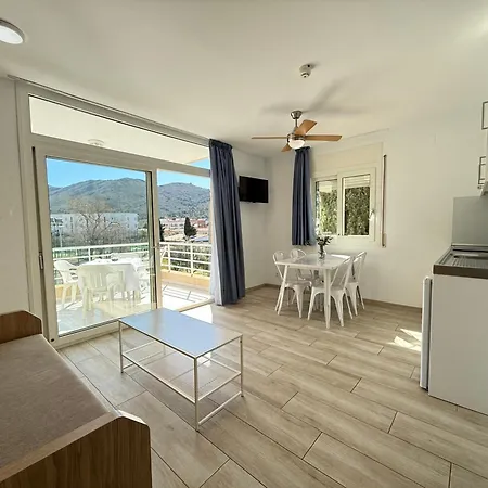 Apartamento Agi Rescator Rosas