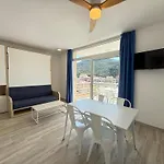 Apartament Agi Rescator Roses