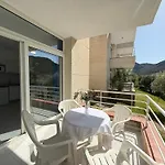Apartament Agi Rescator *